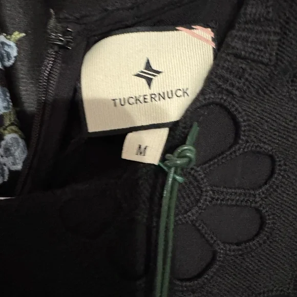 Tuckernuck Noir Eyelet Hutton Dress NWT - Picture 7 of 8